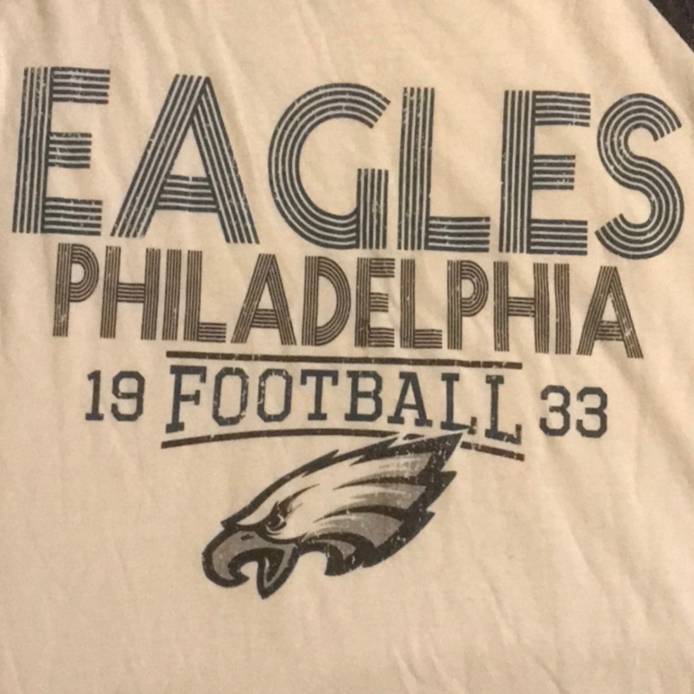 HANDS HIGH Eagles tshirt